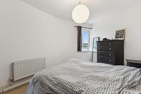 1 bedroom flat to rent, Newington Green Road, Canonbury, Islington, London