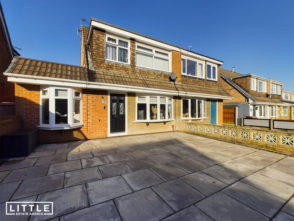 Grayston Avenue, St. Helens, WA9 3 bed semidetached house £209,950