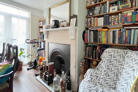 9 Argyle Terrace, Bath, BA2 3DB