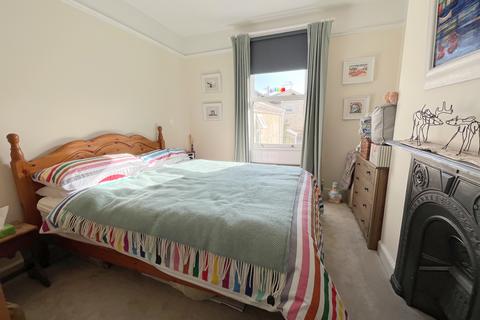 9 Argyle Terrace, Bath, BA2 3DB