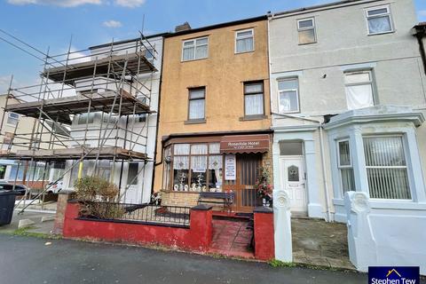 Guest house for sale - Lytham Road, Blackpool, FY1