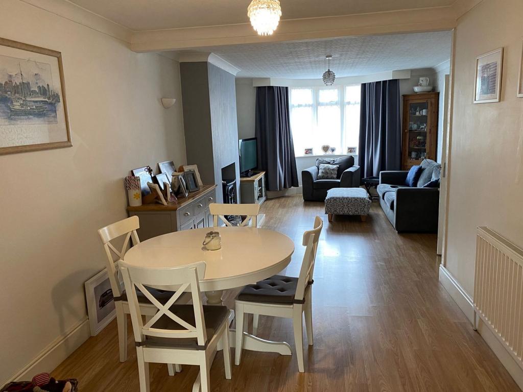 Living / dining room