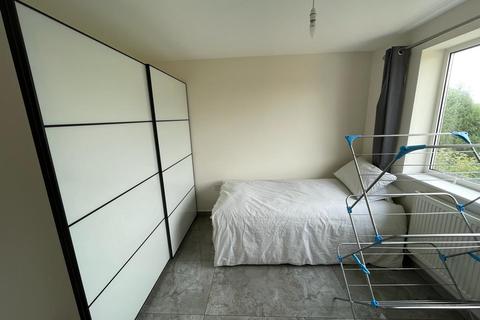 1 bedroom flat to rent - Bessborough Road, West Court, Harrow, Brent, HA1