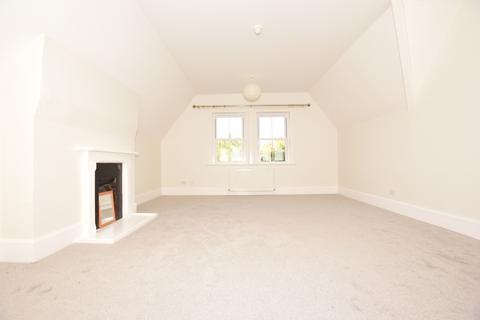 2 bedroom apartment to rent - New Dover Road Canterbury CT1