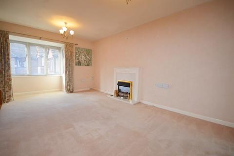 2 bedroom apartment to rent, White Horse Court, Storrington, Pulborough, RH20