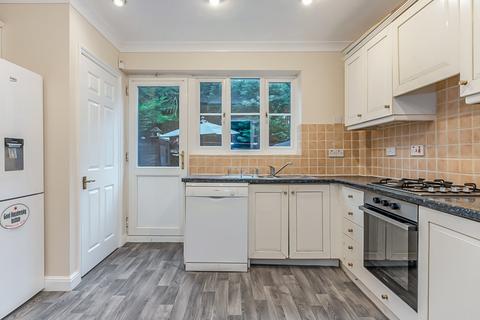 2 bedroom end of terrace house to rent - Courtens Mews, Stanmore, HA7