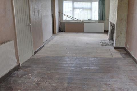 11 Broadmead, Callington, PL17 7DD