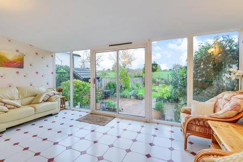 3 bedroom semi-detached house for sale - Pinner,  Middlesex,  HA5