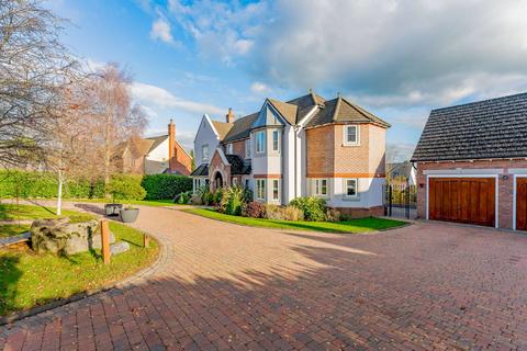 5 bedroom detached house for sale, Morda Close, Oswestry, Shropshire, SY11