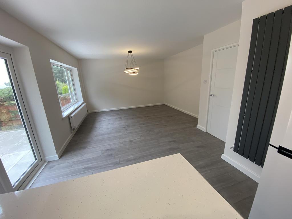 Lounge/Kitchen