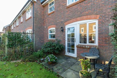 2 bedroom terraced house for sale - Chanctonbury Walk, Storrington