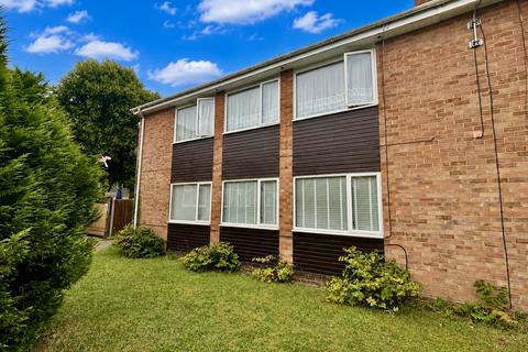 2 bedroom maisonette to rent, CHARNWOOD CLOSE, SO53