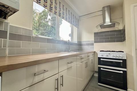 2 bedroom maisonette to rent, CHARNWOOD CLOSE, SO53
