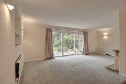 3 bedroom detached house to rent, Shiplake Cross, Henley On Thames