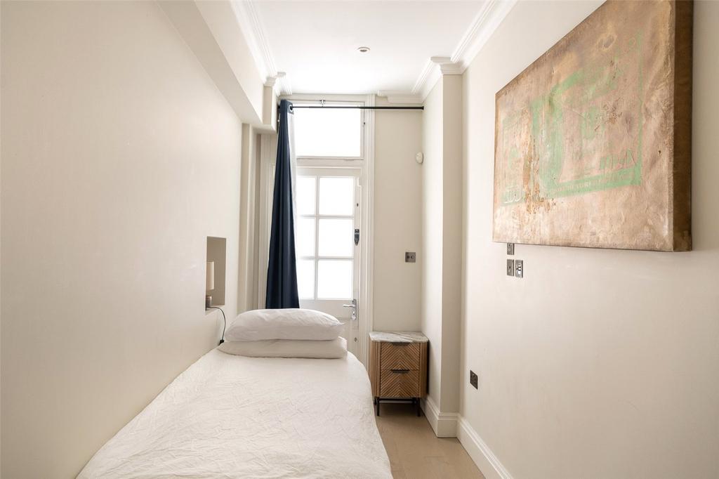 Single Bedroom