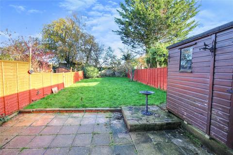 17 Whiterow Park, Trowbridge, BA14 0EG