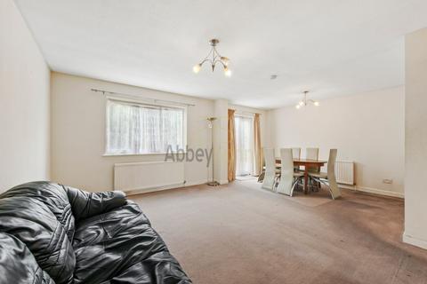 3 bedroom terraced house for sale - Oakington Avenue, Wembley