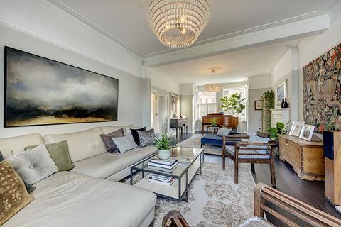 39 Sarre Road, London, NW2 3SN