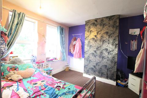 96 Windmill Avenue, Kettering, NN16 0RD