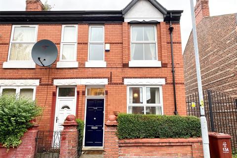 3 bedroom terraced house to rent, Horton Road, Fallowfield, M14