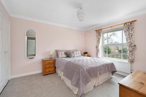 8 Gilmore Close, Oakham, LE15 6FR