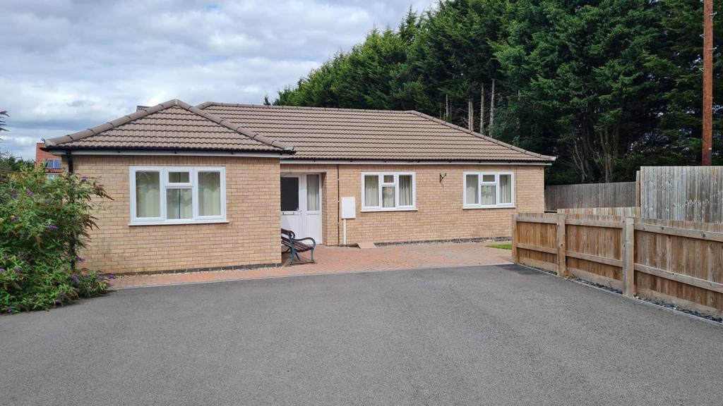 North Brook Close, Greetham, LE15 2 bed bungalow for sale £299,950