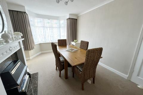 11 Bibury Road, Birmingham, B28 0HG