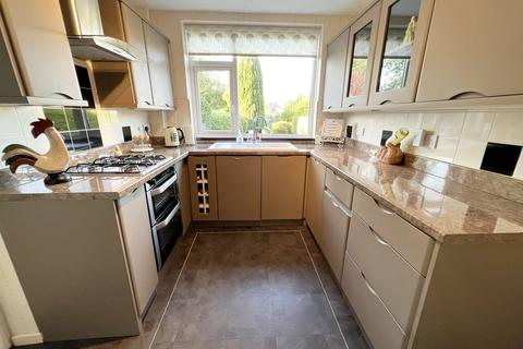 11 Bibury Road, Birmingham, B28 0HG