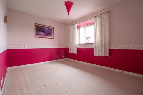 3 bedroom apartment to rent, Gray Street, Aberdeen
