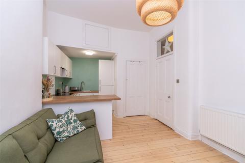 1 bedroom flat for sale - 4/1 Albion Terrace, Edinburgh, EH7