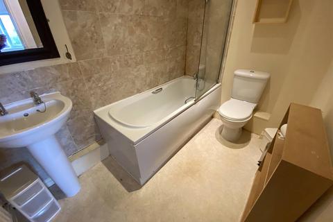 undefined, Manchester, Greater Manchester, M13