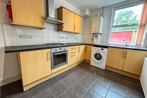 3 bedroom terraced house to rent, Whitby Road, Fallowfield, M14