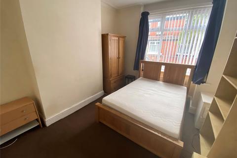 3 bedroom terraced house to rent - Westbourne Road, Fallowfield, M14