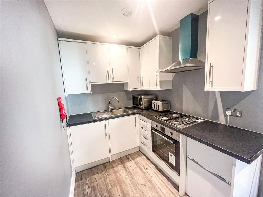 Wilmslow Road, Manchester, Greater Manchester, M14 2 bed flat to rent