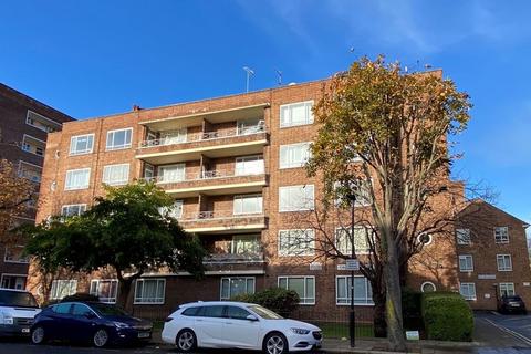 1 bedroom flat to rent, Calderon House, Townshend Estate, Allitsen Road, St. John's Wood, NW8 6JR