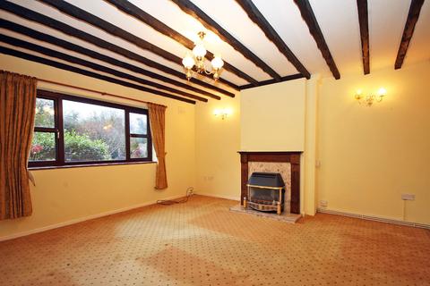 3 bedroom semi-detached house for sale - Maes Y Llan, Llandwrog, Caernarfon, Gwynedd, LL54