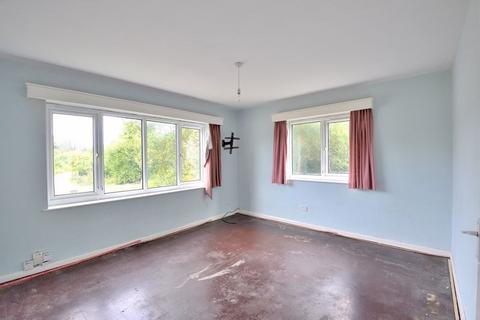 2 bedroom flat for sale, Arosa Drive, Harborne, Birmingham, B17