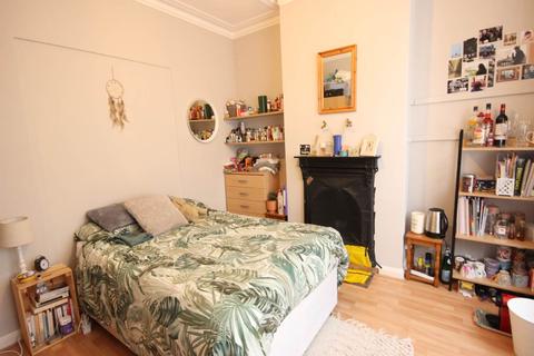 4 bedroom house to rent - Hastings Road, Brighton,