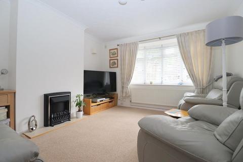 3 bedroom semi-detached house for sale - Croxton Close, Limbury Mead, Luton, Bedfordshire, LU3 2UQ