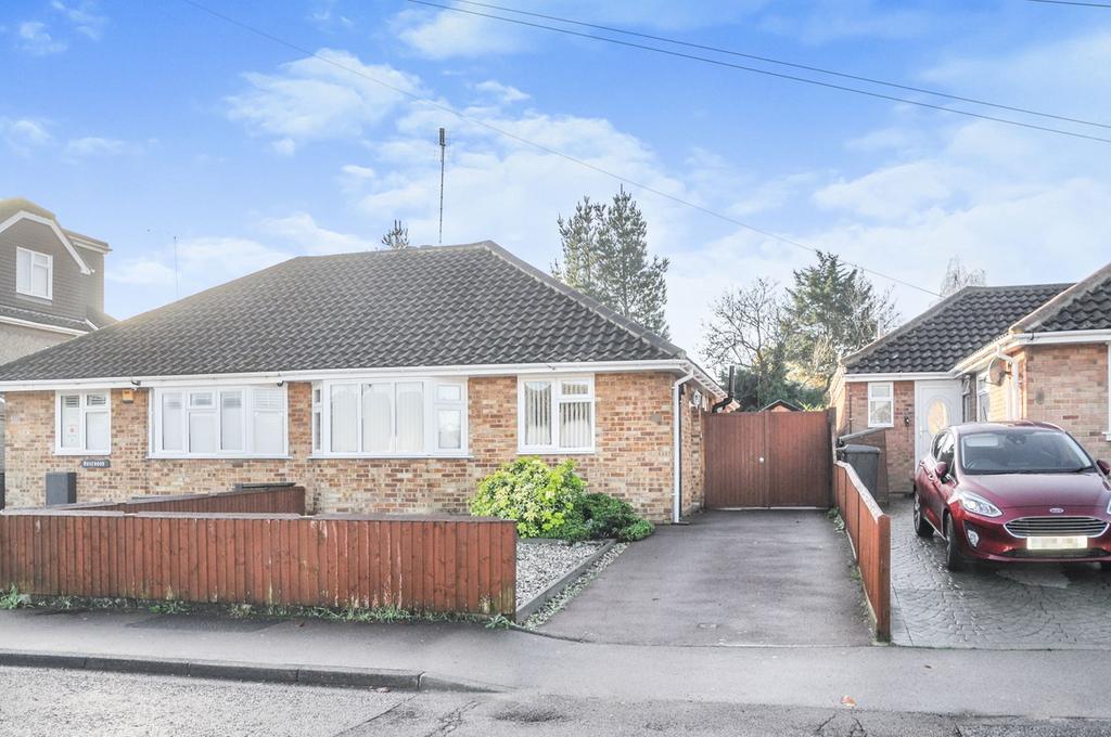 Duffield Road, Great Baddow... 2 bed semidetached bungalow £375,000