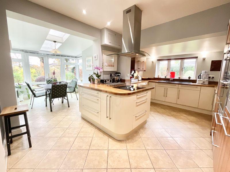 Eccleshall Road, Stafford 4 bed detached house for sale £600,000