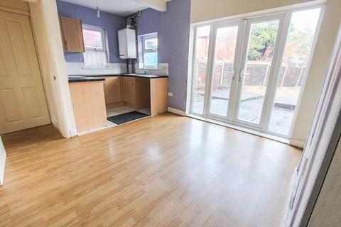 3 bedroom semi-detached house for sale, Somerset Road, Willenhall