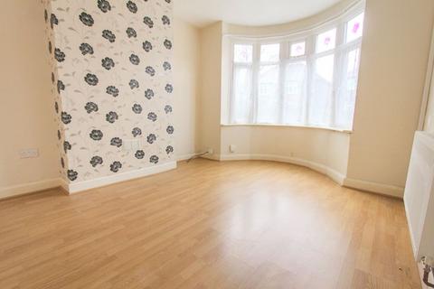 3 bedroom semi-detached house for sale, Somerset Road, Willenhall