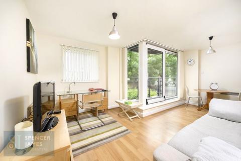 1 bedroom apartment to rent, Fishguard Way, Galleons Lock, E16