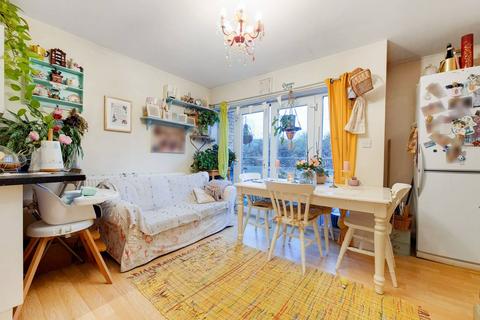 1181 Newham Way, London, E6 5JJ
