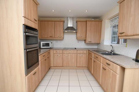 2 bedroom apartment to rent, Castle Lodge Gardens, Rothwell