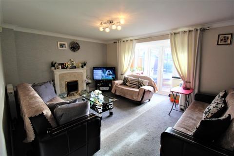 32 Advice Avenue, Grays, RM16 6QN