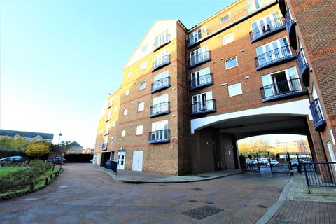 2 bedroom apartment to rent, Argent Court, Argent Street, Grays