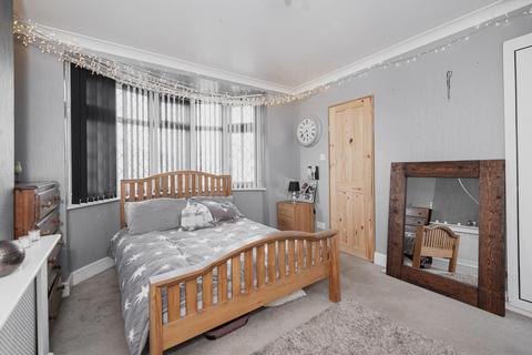 70 Chadacre Road, Epsom, KT17 2HE