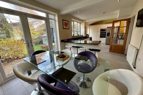 184 Hazeldene Road, Northampton, NN2 7ND